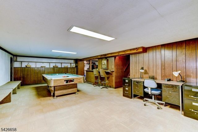 35 Payson Rd, Pequannock Twp., NJ 07440