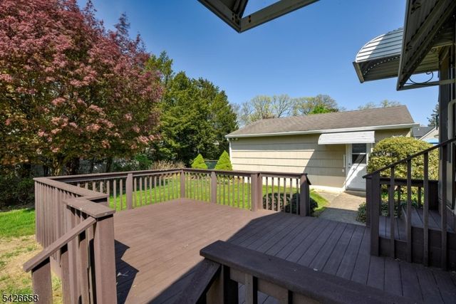 35 Payson Rd, Pequannock Twp., NJ 07440
