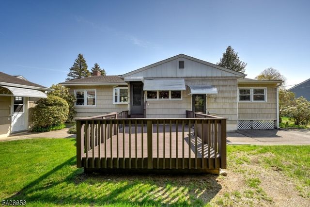 35 Payson Rd, Pequannock Twp., NJ 07440
