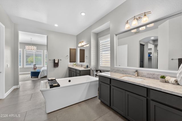 3767 E MIA Lane, Gilbert, AZ 85298