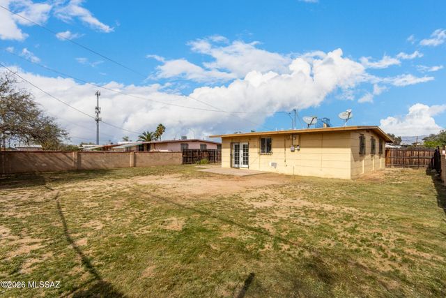 4126 E Valentine Street, Tucson, AZ 85711