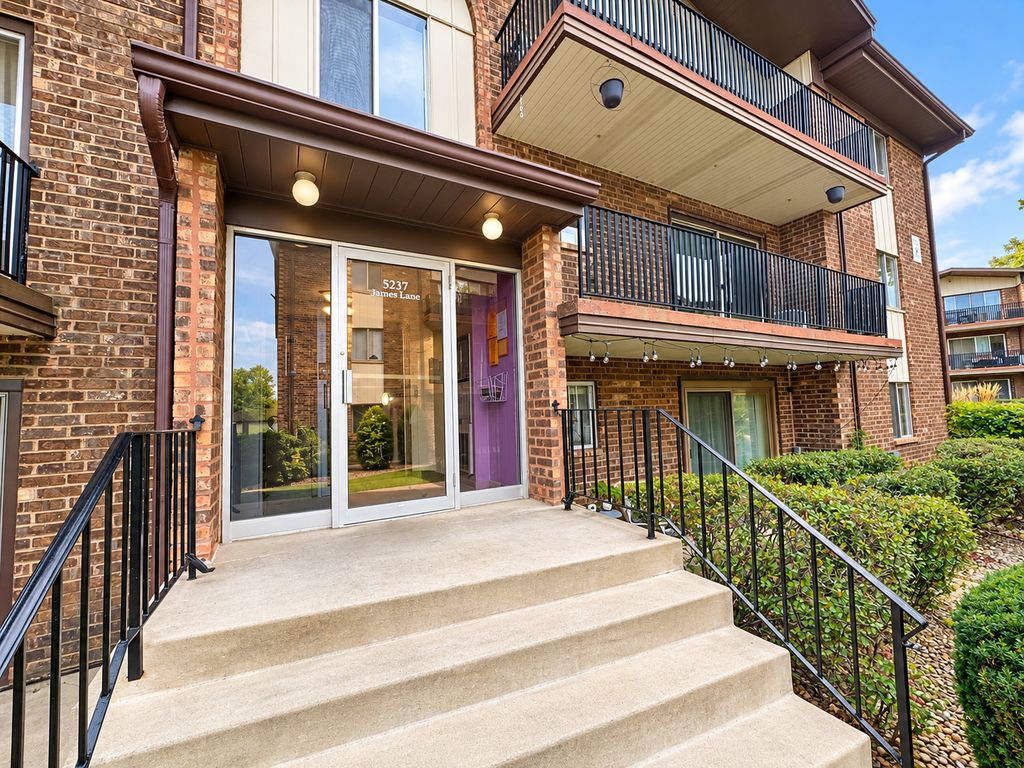 5237 James Lane 1221, Crestwood, IL 60418 — photo 3