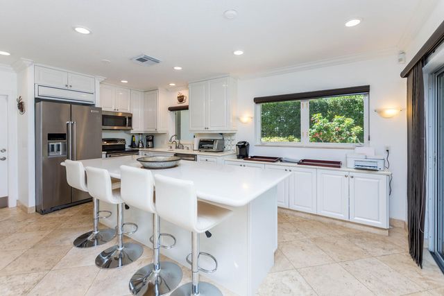 817 NE 71st Street, Boca Raton, FL 33487