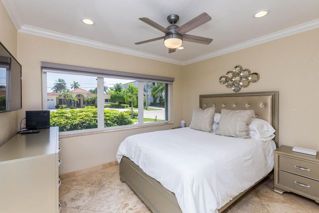817 NE 71st Street, Boca Raton, FL 33487