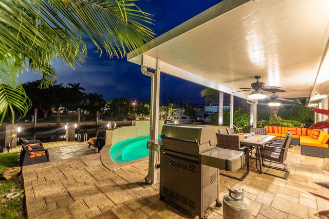 817 NE 71st Street, Boca Raton, FL 33487