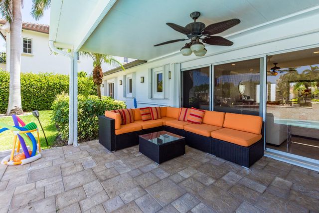 817 NE 71st Street, Boca Raton, FL 33487
