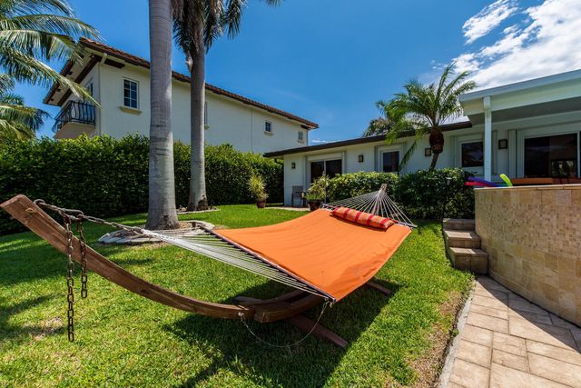 817 NE 71st Street, Boca Raton, FL 33487