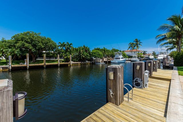 817 NE 71st Street, Boca Raton, FL 33487