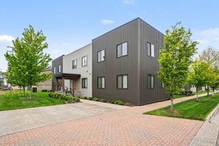 110 Central Avenue 102, Holland City, MI 49423
