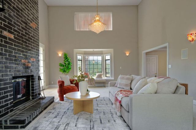 7790 Lost View Road, San Jose, CA 95120