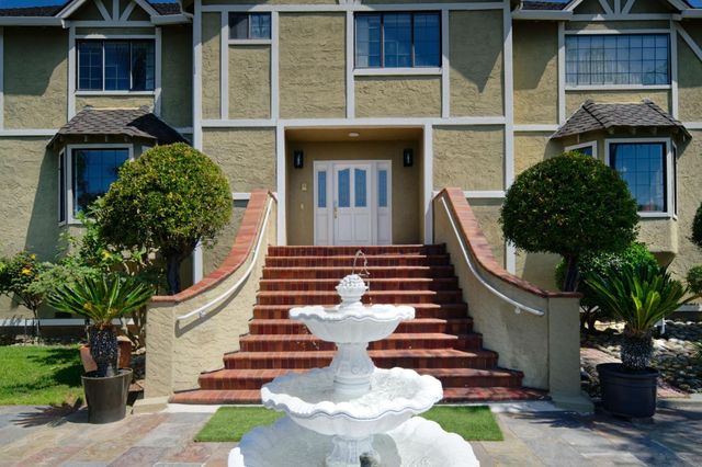 7790 Lost View Road, San Jose, CA 95120