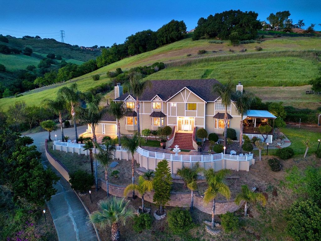 7790 Lost View Road, San Jose, CA 95120