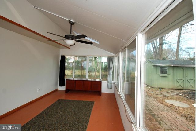 4 S LINDEN LN S, Plainsboro, NJ 08536