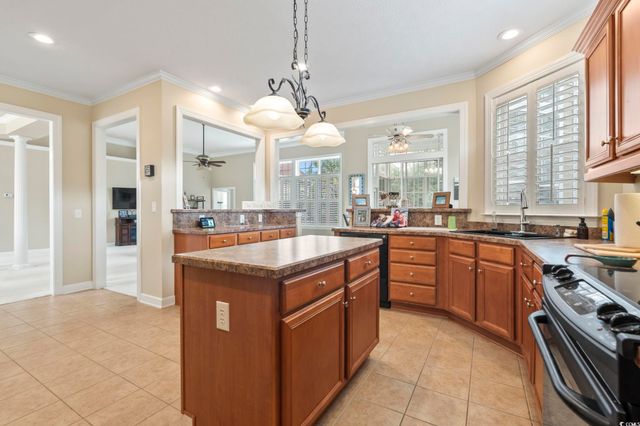 127 Willow Bay Dr., Murrells Inlet, SC 29576
