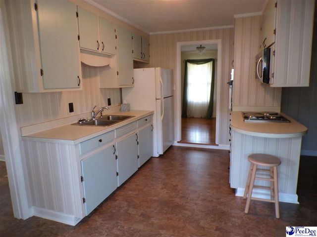 203 Carolina Court, Mullins, SC 29574