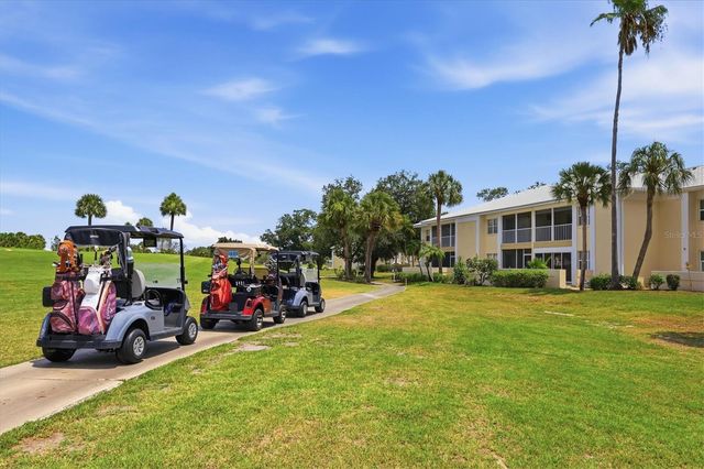 421 CERROMAR TERRACE 370, Venice, FL 34293