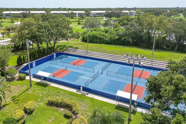 421 CERROMAR TERRACE 370, Venice, FL 34293