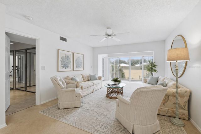 421 CERROMAR TERRACE 370, Venice, FL 34293