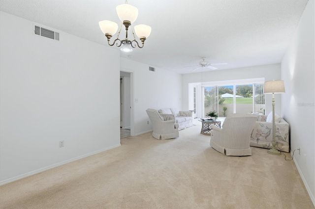 421 CERROMAR TERRACE 370, Venice, FL 34293