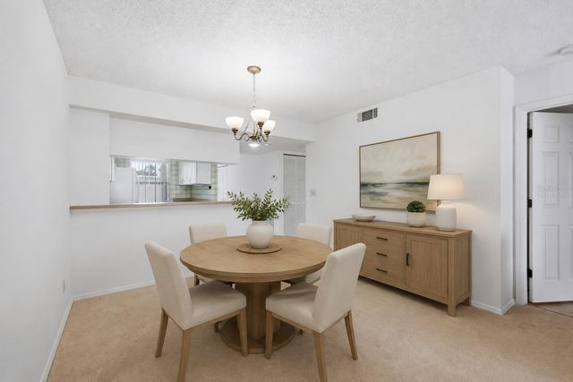 421 CERROMAR TERRACE 370, Venice, FL 34293