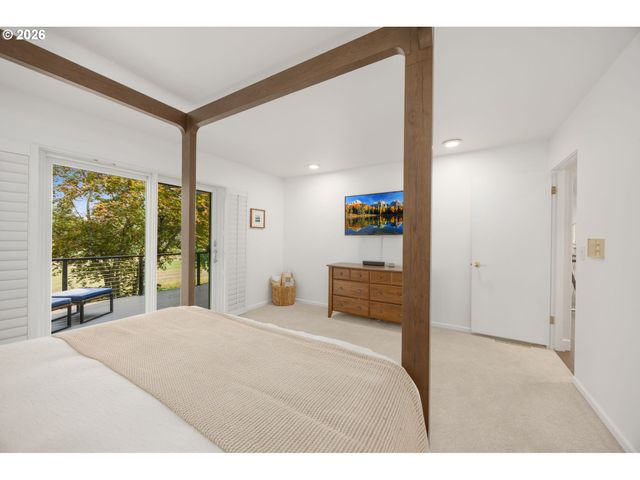 4480 Nw MALHUER Ave, Portland, OR 97229