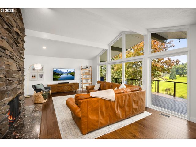 4480 Nw MALHUER Ave, Portland, OR 97229
