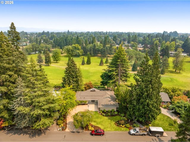 4480 Nw MALHUER Ave, Portland, OR 97229