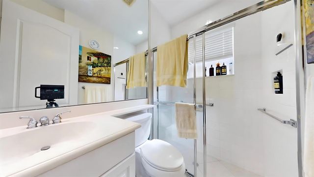 10072 Armani Drive, Boynton Beach, FL 33437