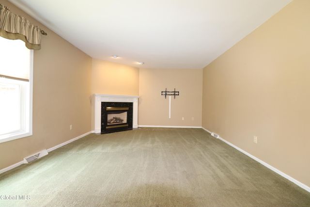 6967 Suzanne Court, Guilderland, NY 12303