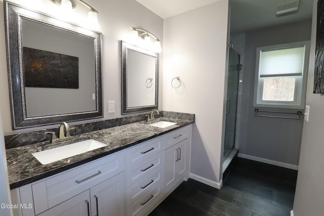 6967 Suzanne Court, Guilderland, NY 12303