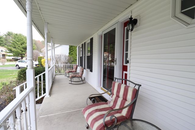 6967 Suzanne Court, Guilderland, NY 12303