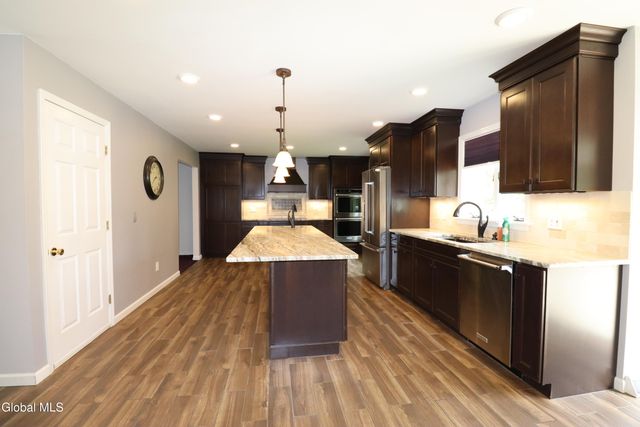6967 Suzanne Court, Guilderland, NY 12303