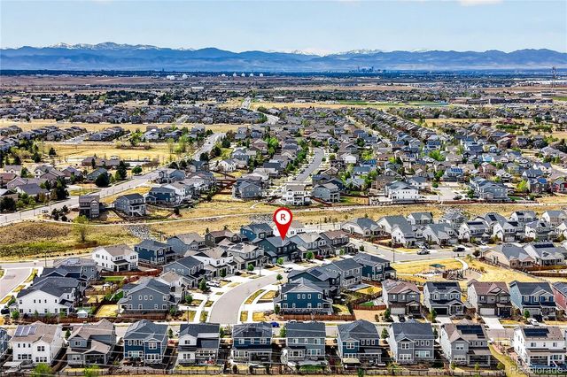 127 N Oak Hill Way, Aurora, CO 80018