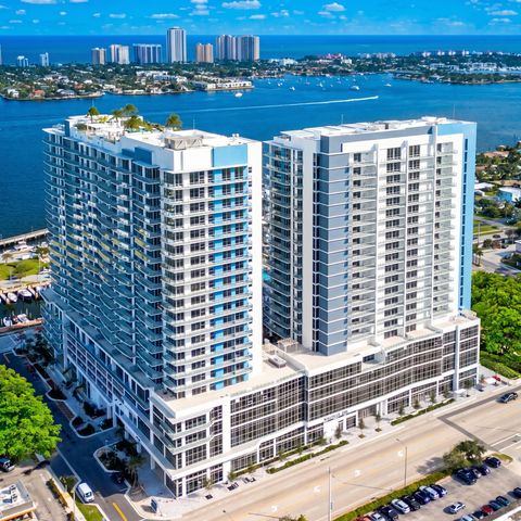 220 Lake Shore Drive, Lake Park, FL 33403