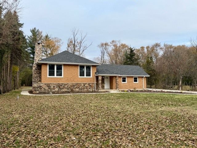 22W070 Byron Avenue, Addison, IL 60101