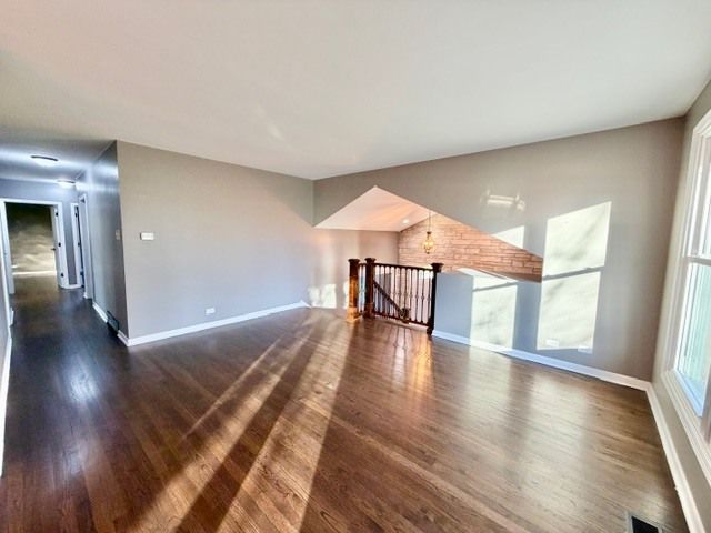 22W070 Byron Avenue, Addison, IL 60101