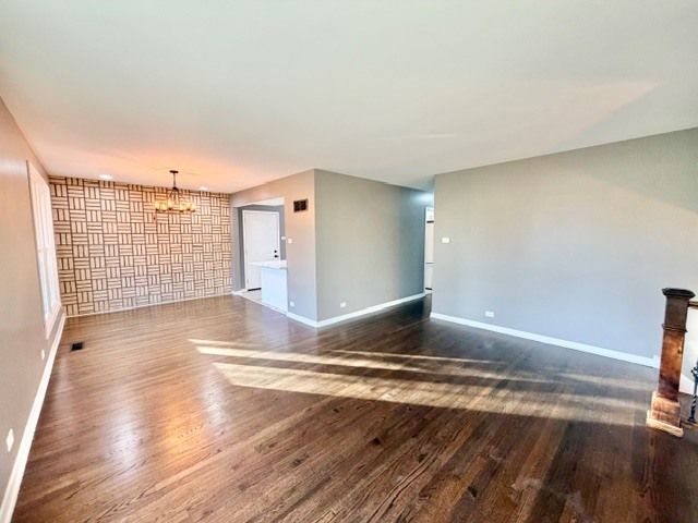 22W070 Byron Avenue, Addison, IL 60101