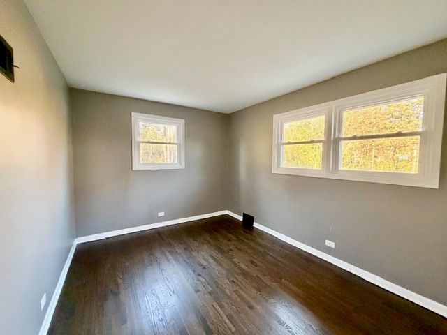 22W070 Byron Avenue, Addison, IL 60101