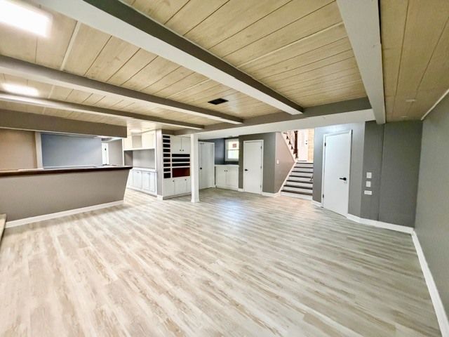 22W070 Byron Avenue, Addison, IL 60101