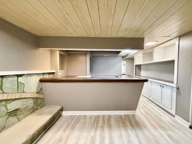 22W070 Byron Avenue, Addison, IL 60101