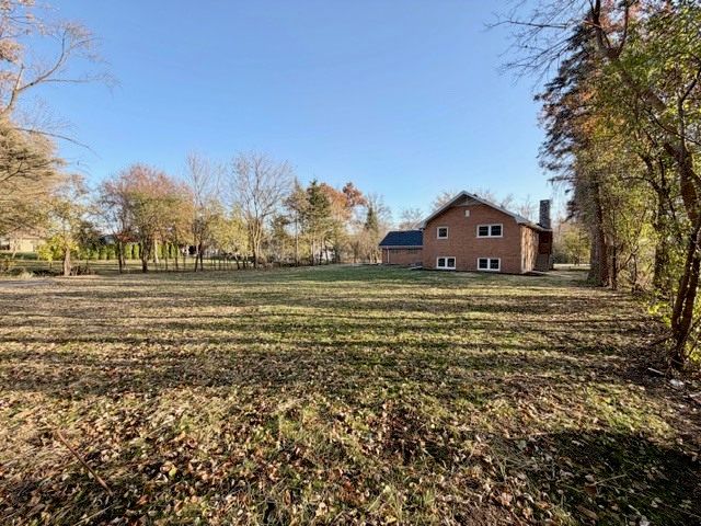 22W070 Byron Avenue, Addison, IL 60101