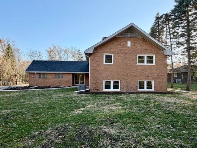 22W070 Byron Avenue, Addison, IL 60101