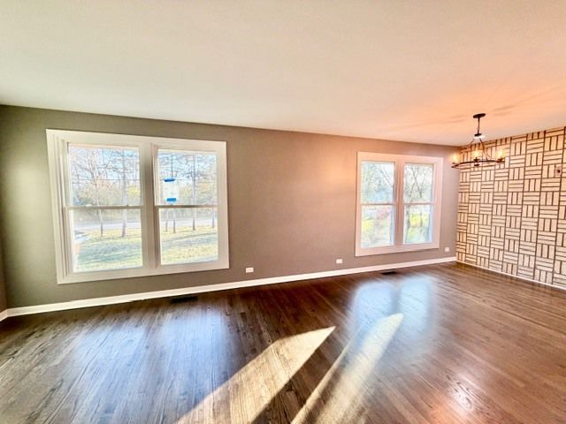 22W070 Byron Avenue, Addison, IL 60101