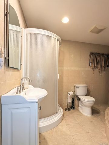 94 Walter Court, Commack, NY 11725