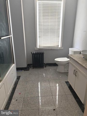 1208 MAIN ST, Darby, PA 19023