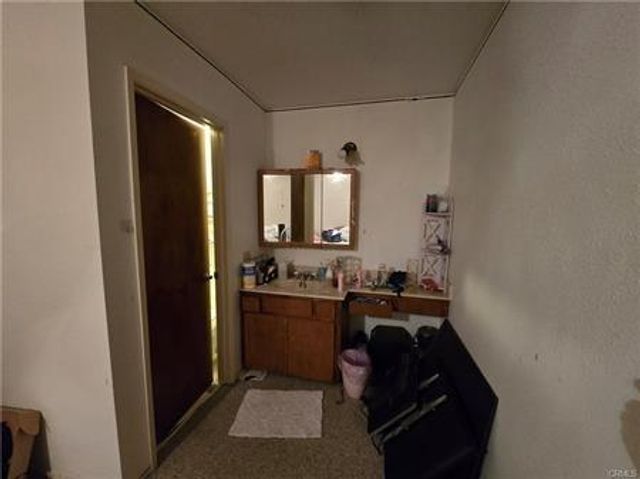 174 Hope Ln, Oroville, CA 95966