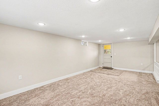 20140 Akin Road, Farmington, MN 55024