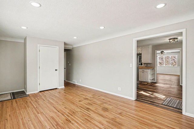 20140 Akin Road, Farmington, MN 55024