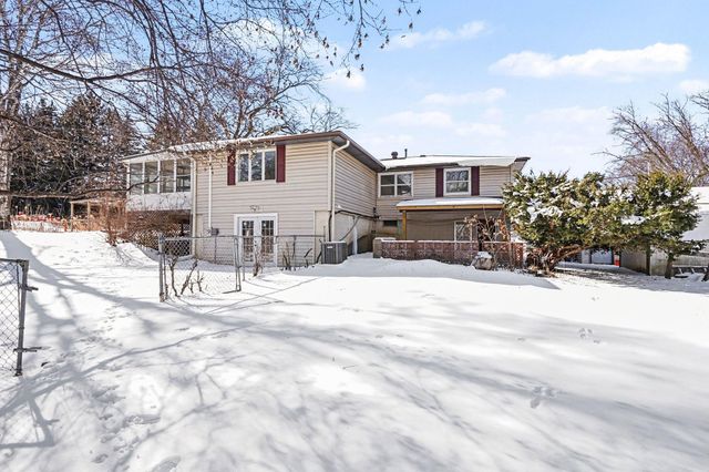 20140 Akin Road, Farmington, MN 55024