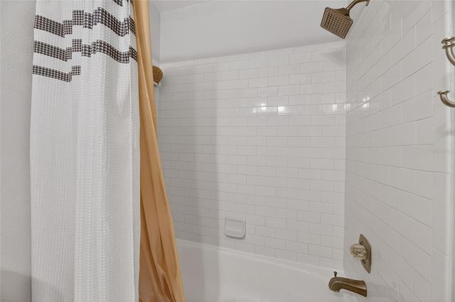 1879 LICHEN LANE B, Clearwater, FL 33760